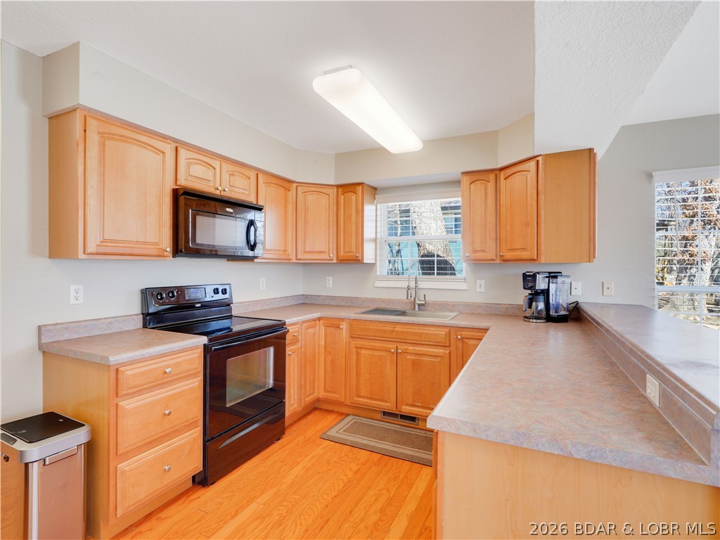 Hawk Island Estates - Residential