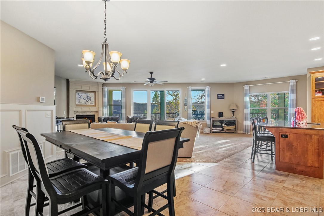 Camdenton, Missouri 65020, United States, 3 Bedrooms Bedrooms, ,3 BathroomsBathrooms,Residential,Active,249787