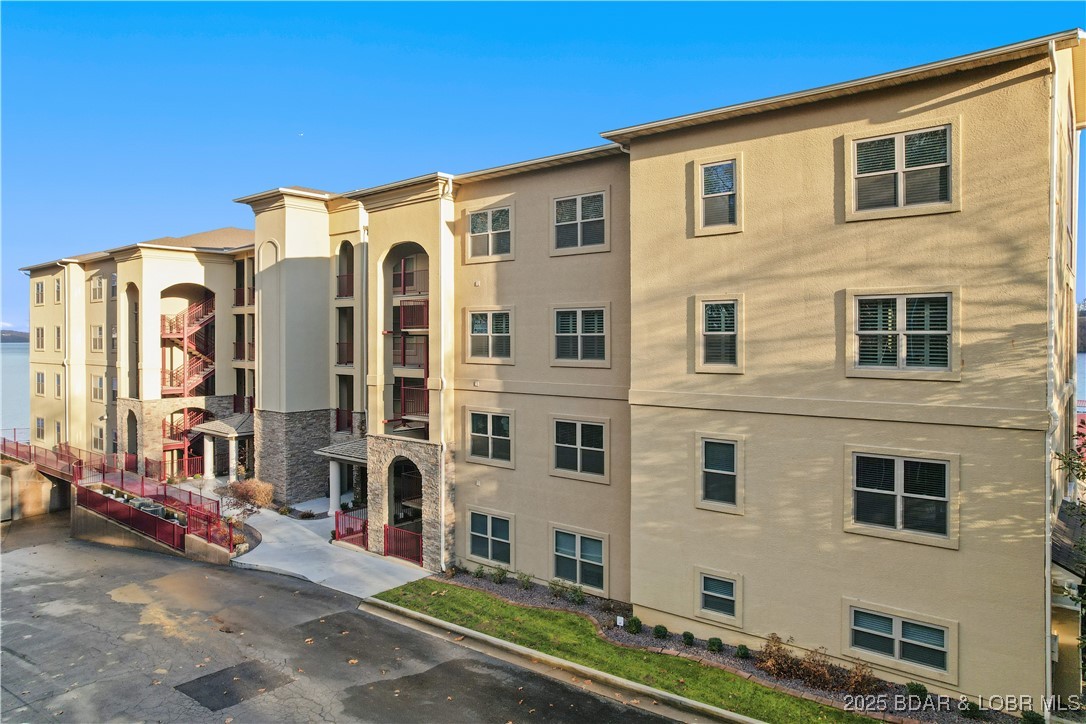 Camdenton, Missouri 65020, United States, 3 Bedrooms Bedrooms, ,3 BathroomsBathrooms,Residential,Active,249787