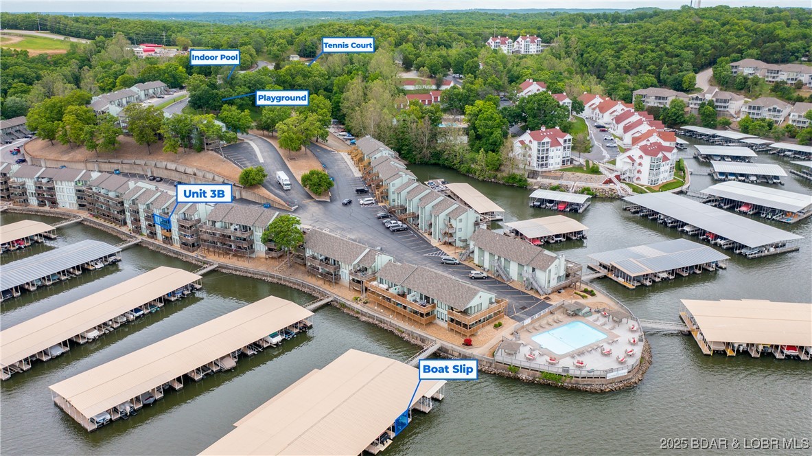 Southwood Shores Condominium - Residential