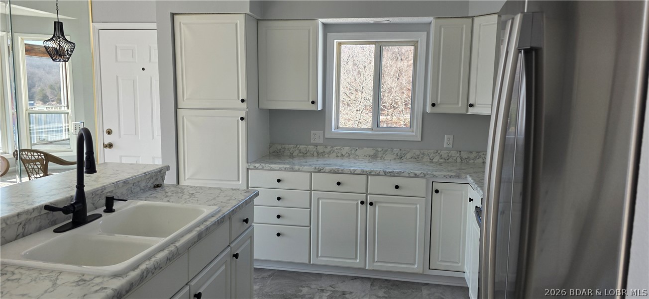 Shores Of Camelot Condominiums - Residential