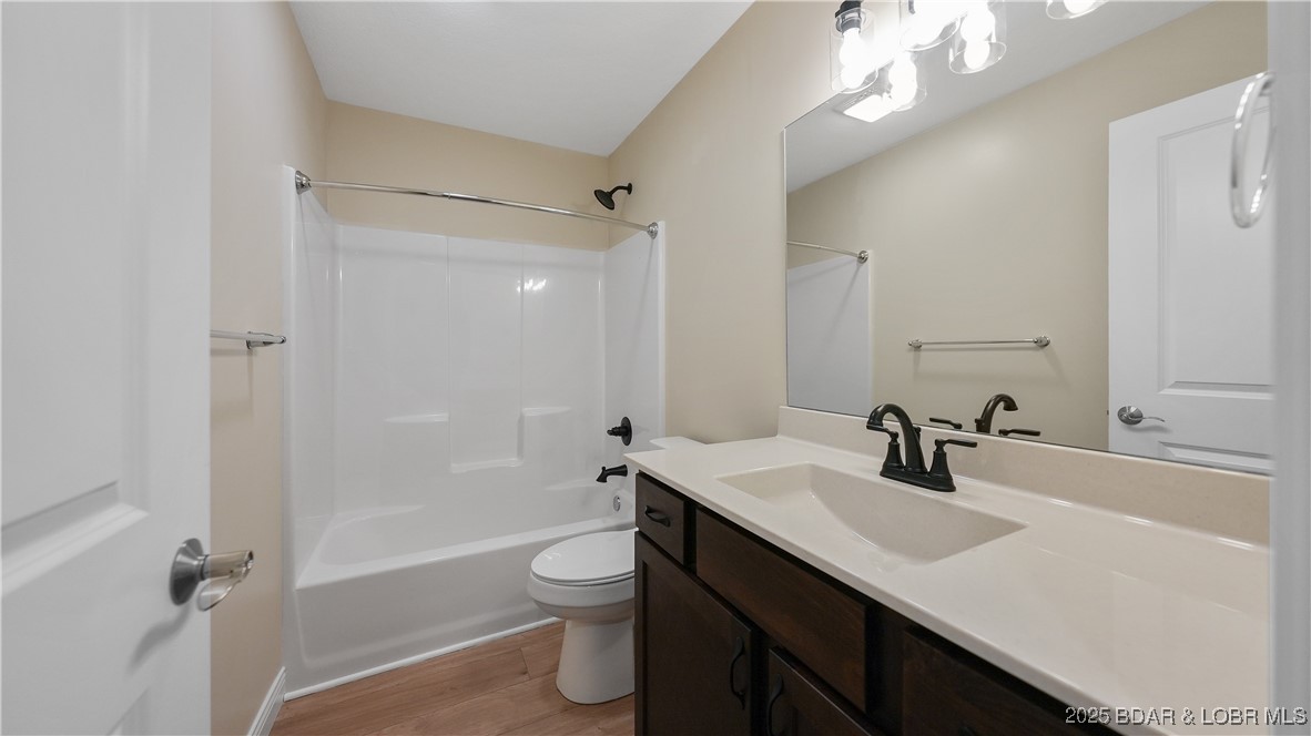 Eagle Wood - Residential