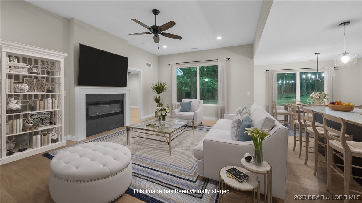 Eagle Wood - Residential