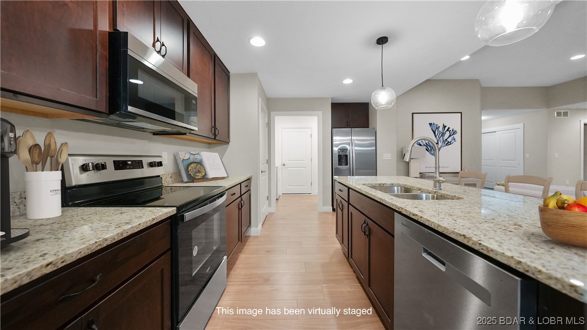 Eagle Wood - Residential