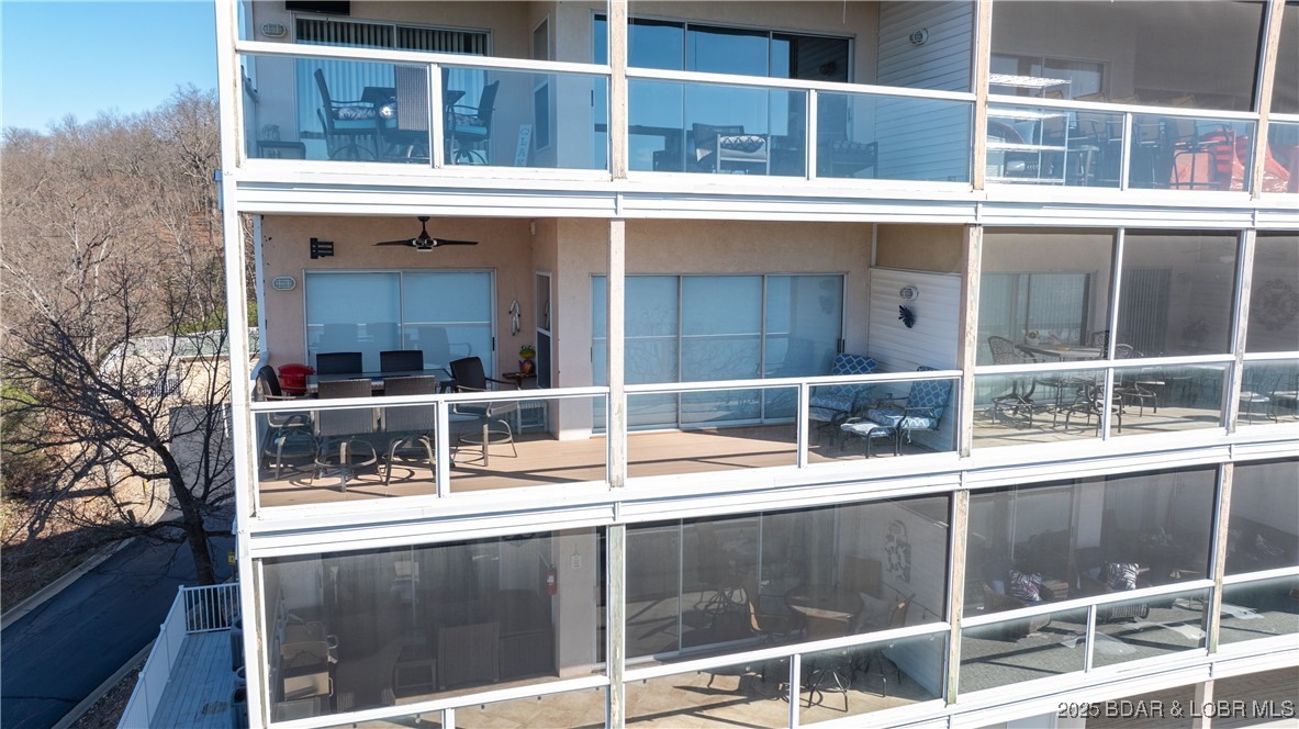 Emerald Bay Condominium - Residential