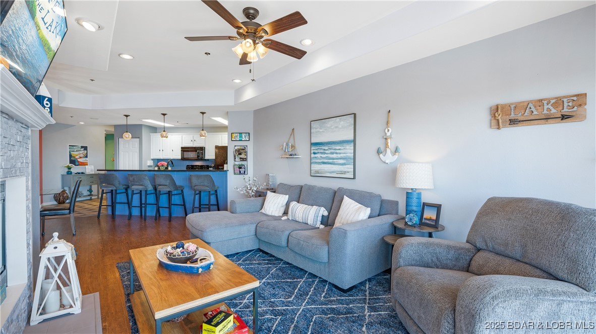 Emerald Bay Condominium - Residential