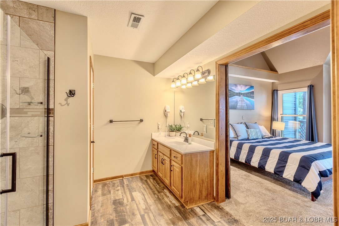 Robertson Lake Sites - Residential