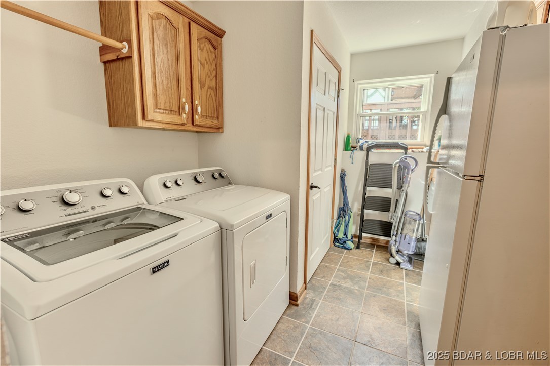 Robertson Lake Sites - Residential