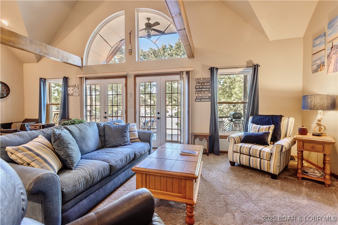 Robertson Lake Sites - Residential