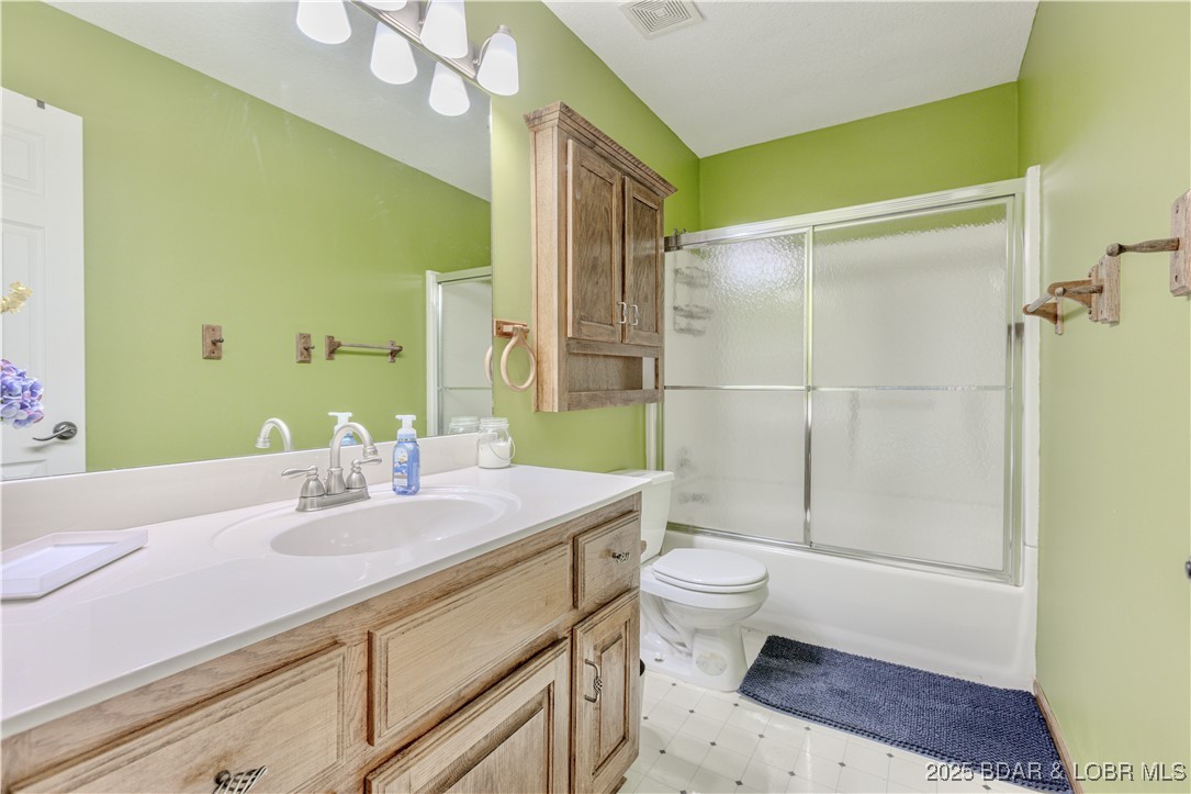 Robertson Lake Sites - Residential