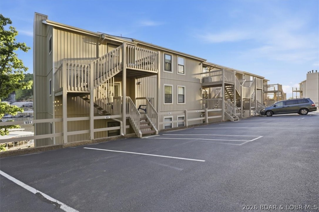 Indian Pointe Condominium - Residential