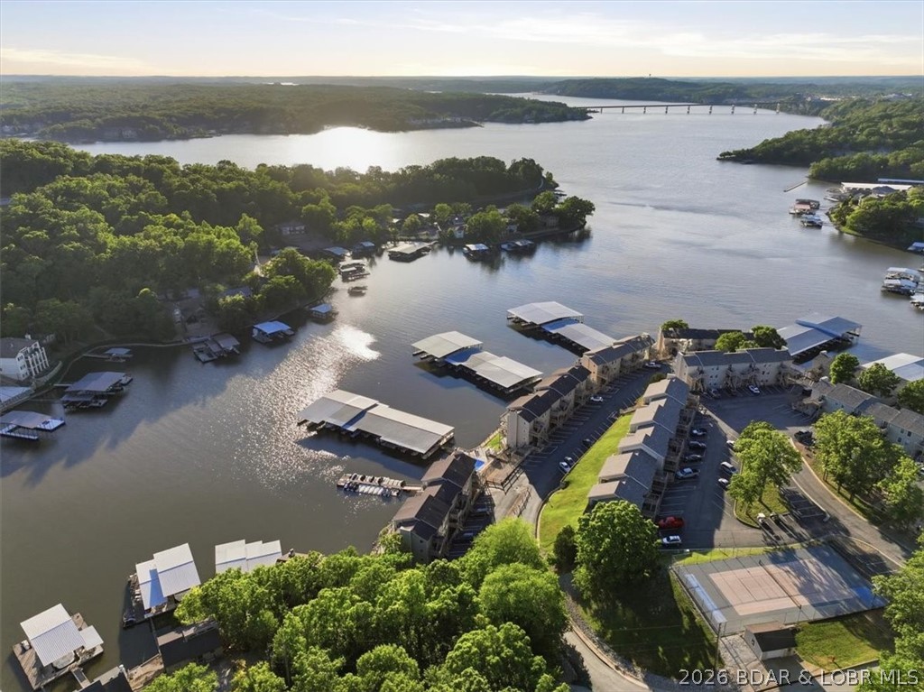 Indian Pointe Condominium - Residential