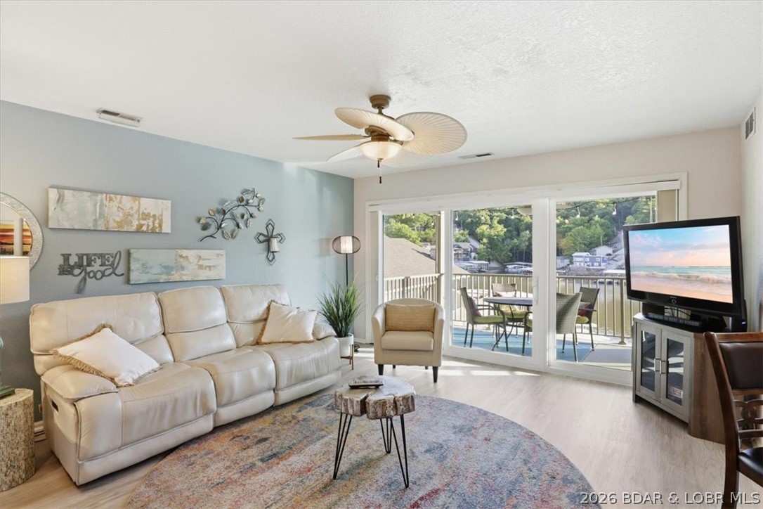 Indian Pointe Condominium - Residential