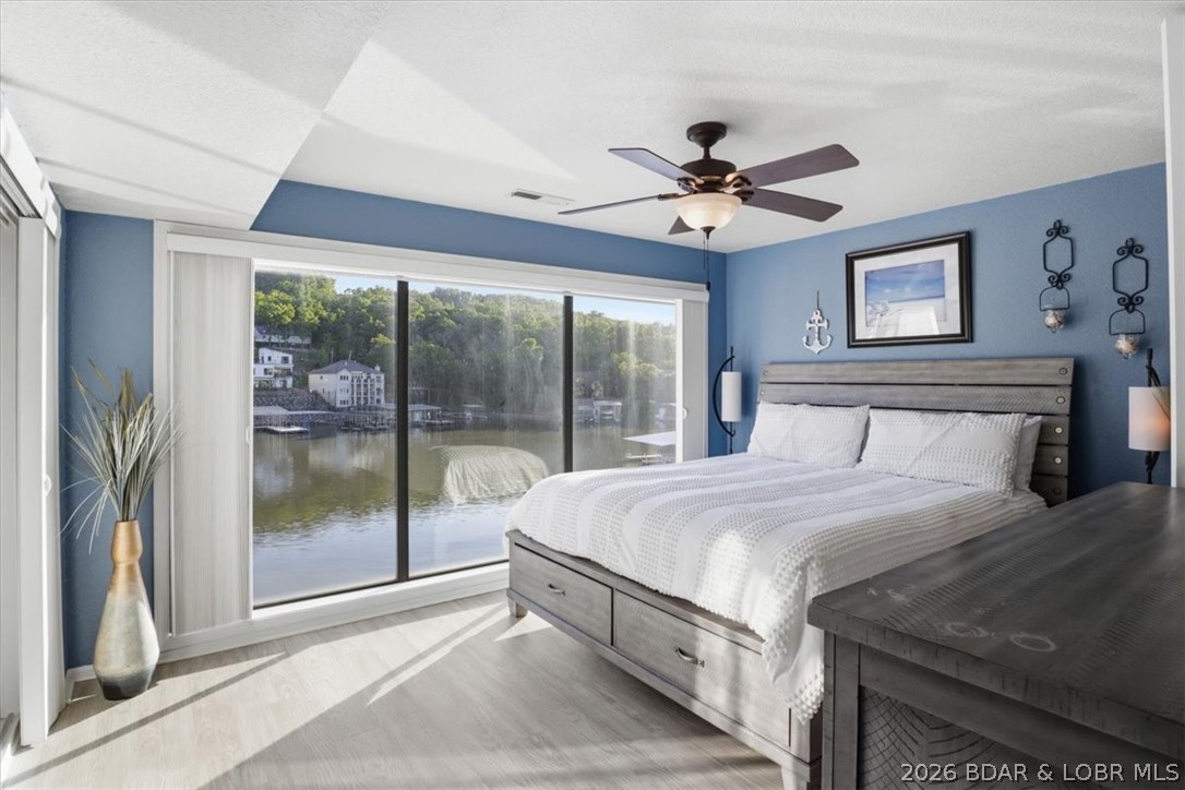 Indian Pointe Condominium - Residential