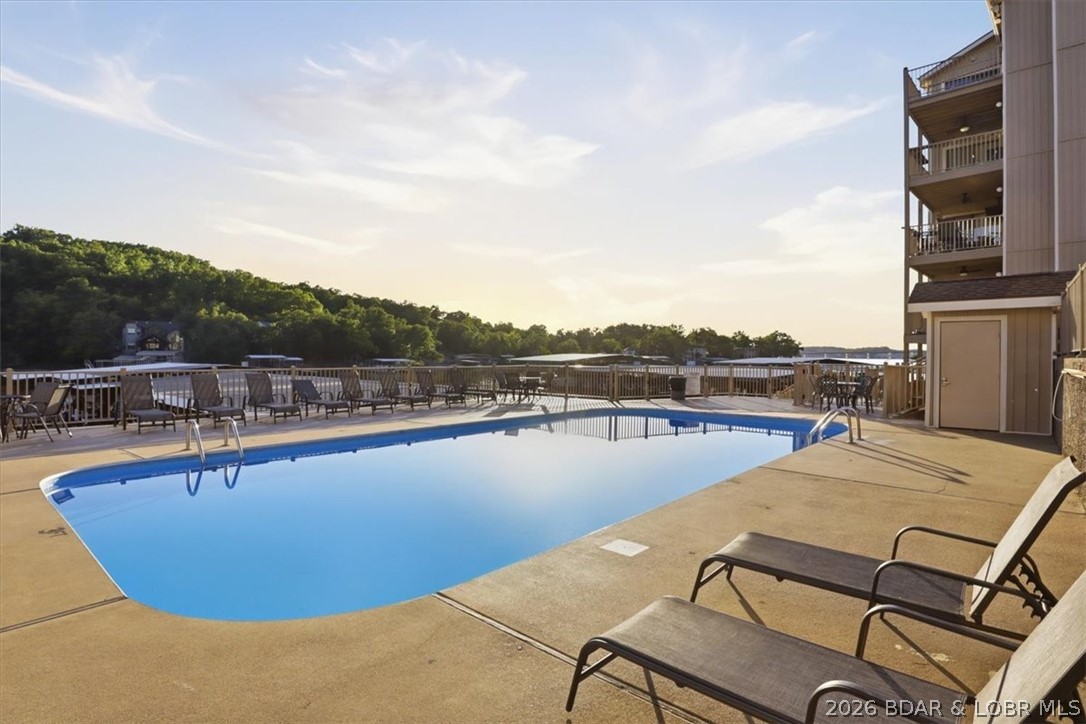 Indian Pointe Condominium - Residential