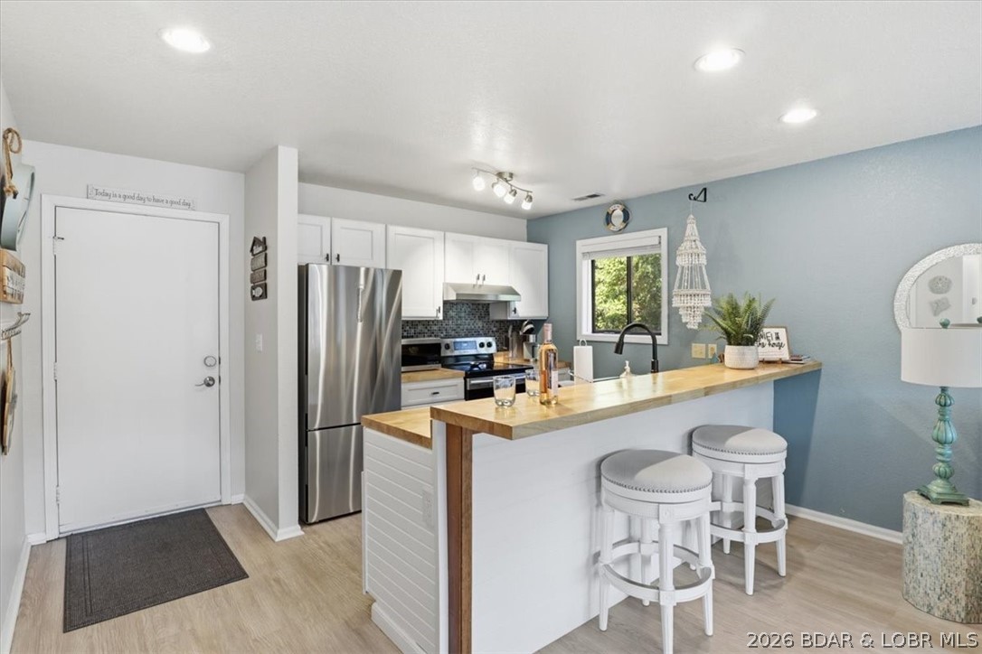 Indian Pointe Condominium - Residential