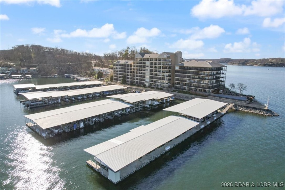 The Falls Condo - East Shore - Residential