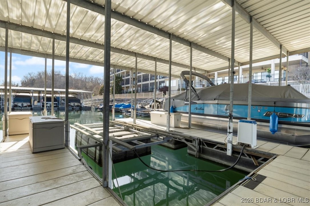 The Falls Condo - East Shore - Residential