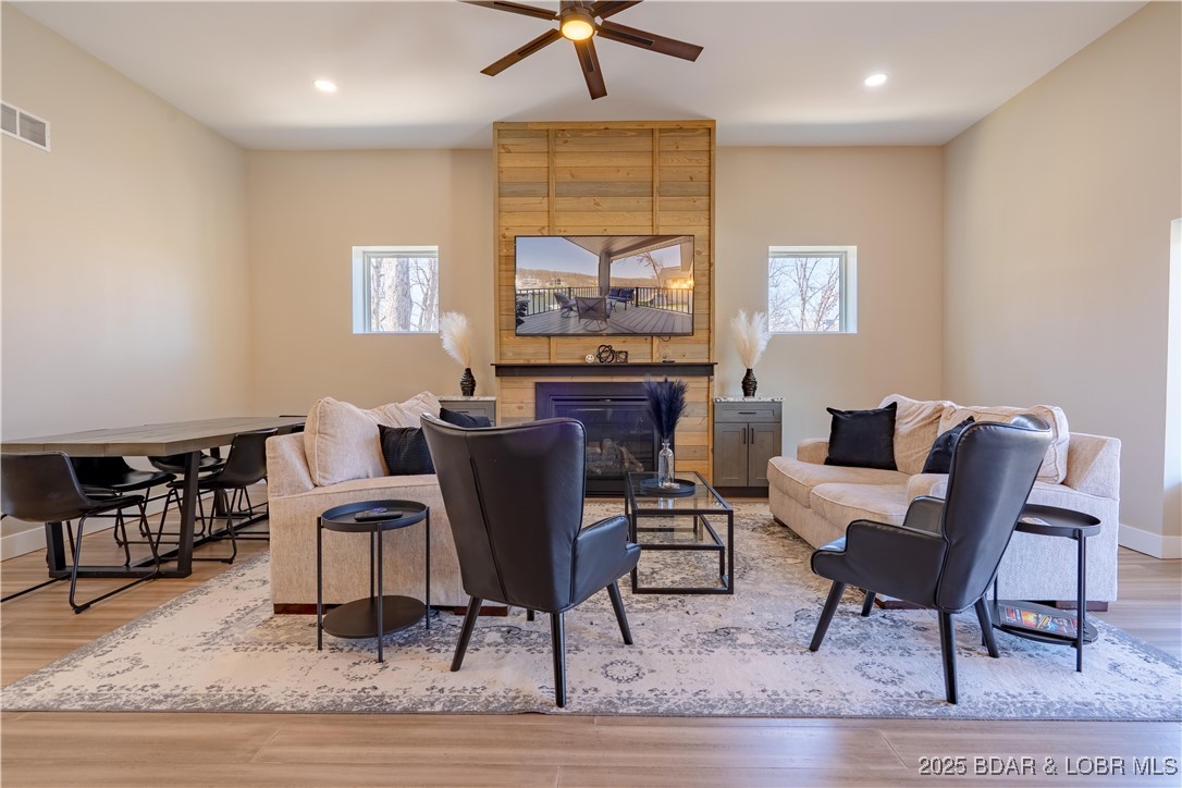 Shawnee Bend No. 6 - Residential