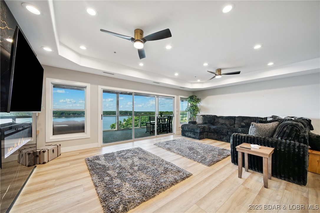 Emerald Bay Condominium - Residential