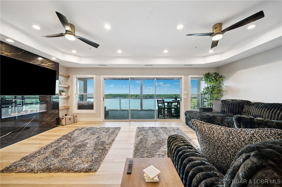 Emerald Bay Condominium - Residential