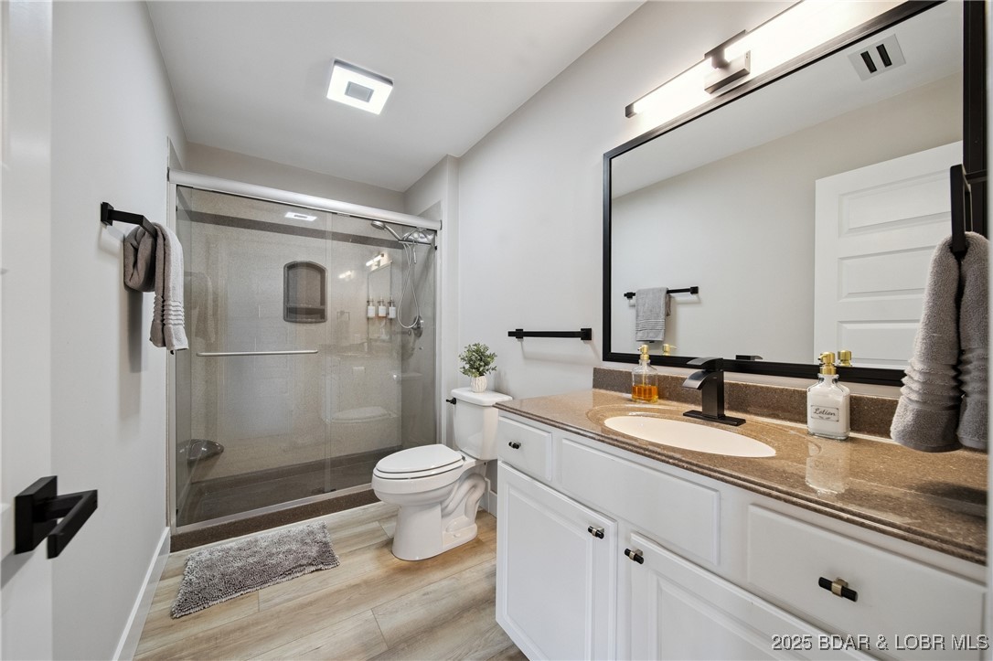 Emerald Bay Condominium - Residential