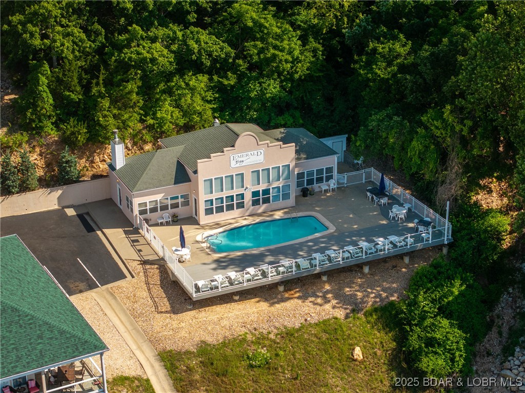 Emerald Bay Condominium - Residential