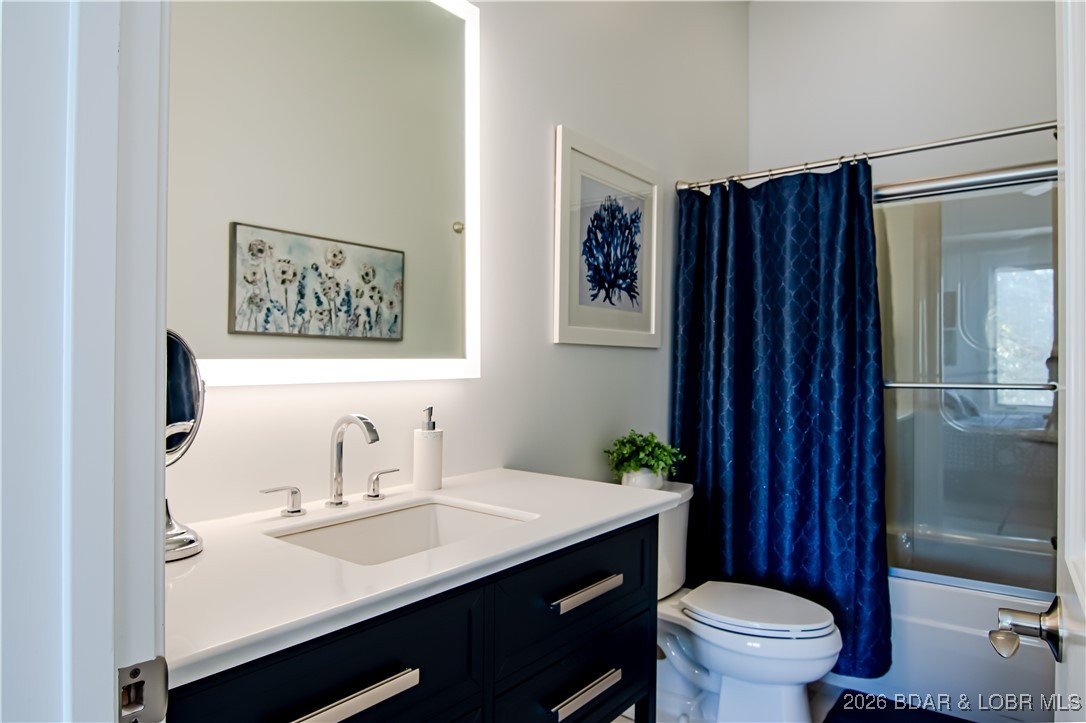 Forestridge Village At Shawnee - Residential