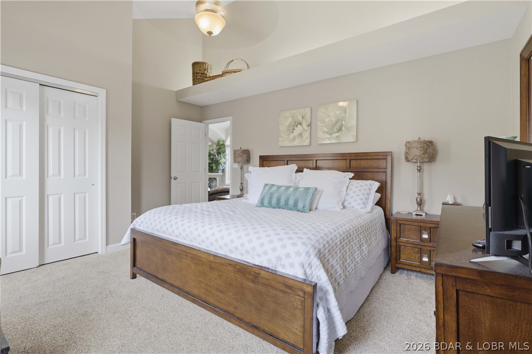 Four Seasons - Residential