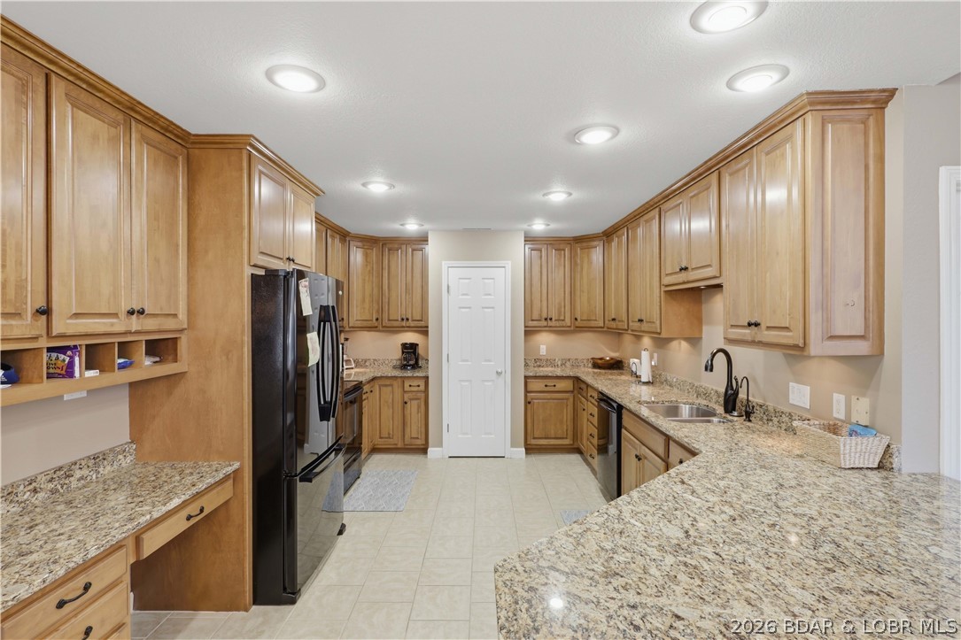 Four Seasons - Residential