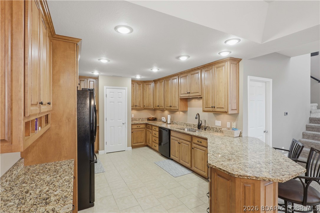 Four Seasons - Residential