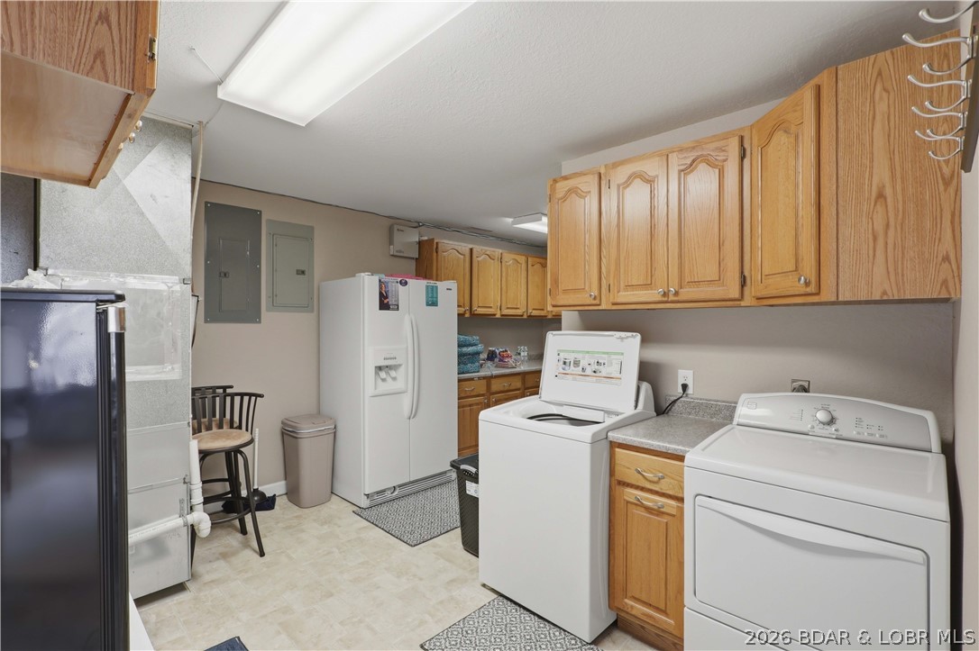 Four Seasons - Residential