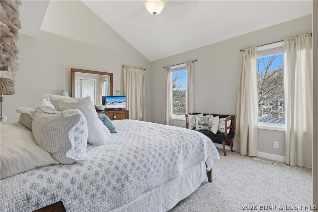 Four Seasons - Residential