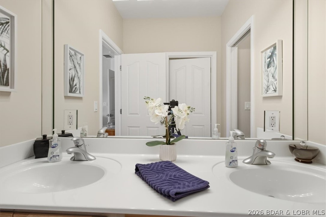 CapeRoyale At Ski Harbor Condo - Residential