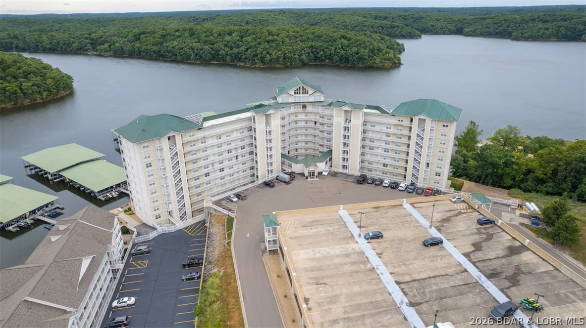 The Towers at Parkview Bay - Residential