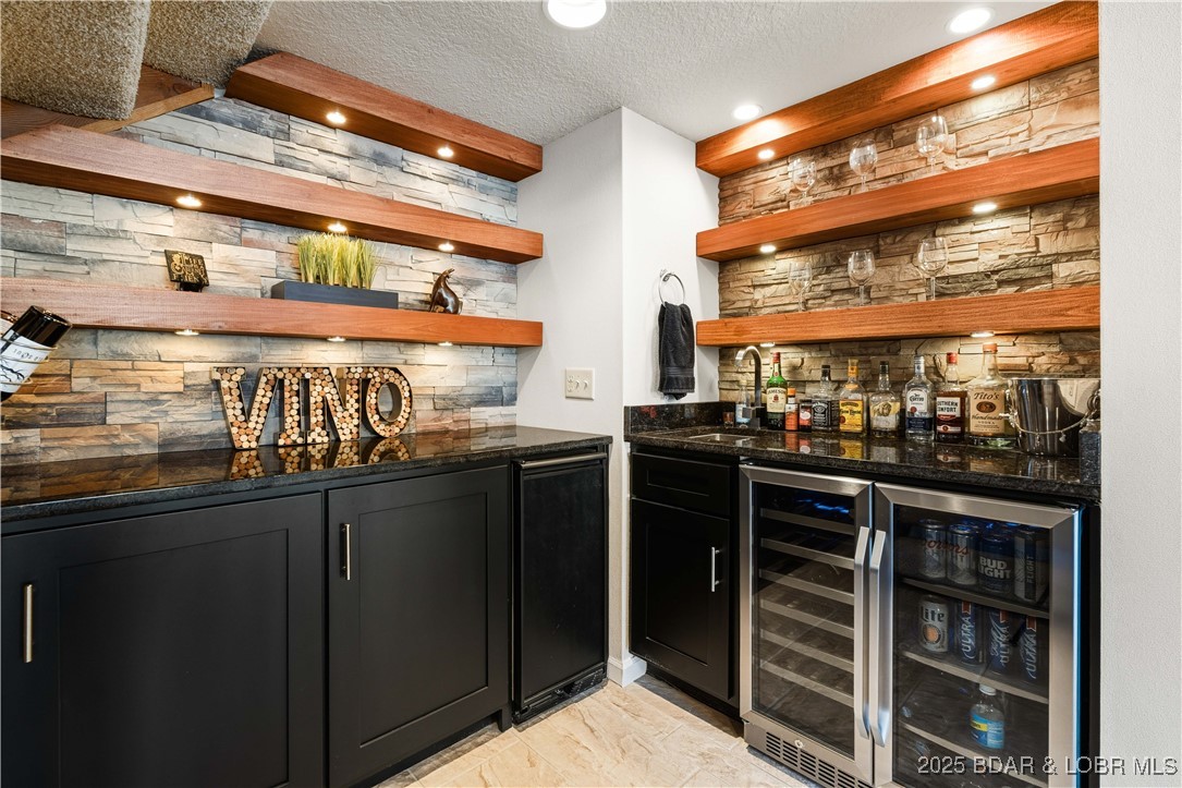 Lake Point Condominium - Residential