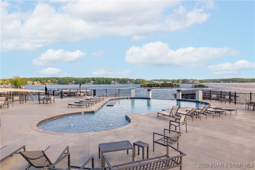 Havens at Village of Four Seasons Condo - Residential