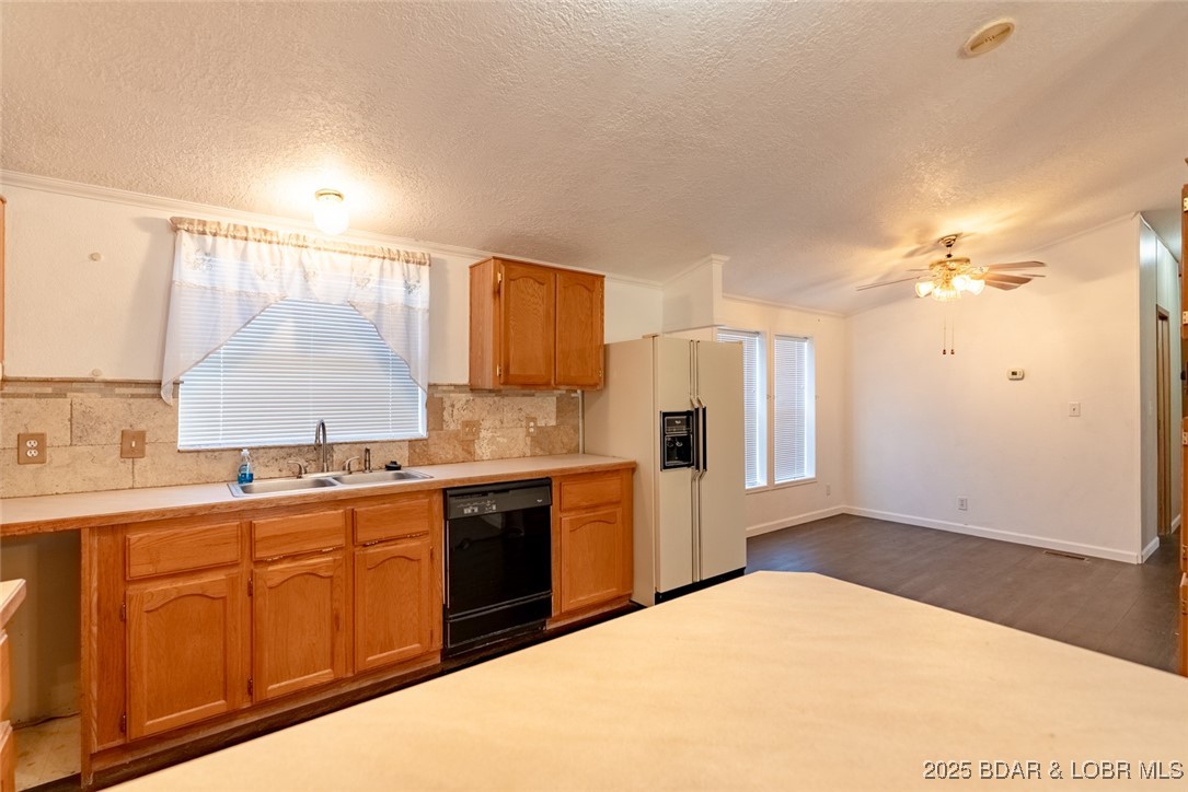 Tonys Point - Residential