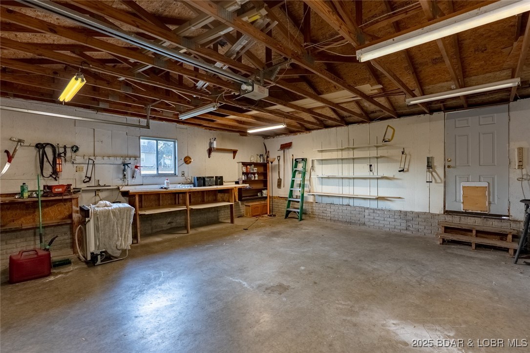 Tonys Point - Residential