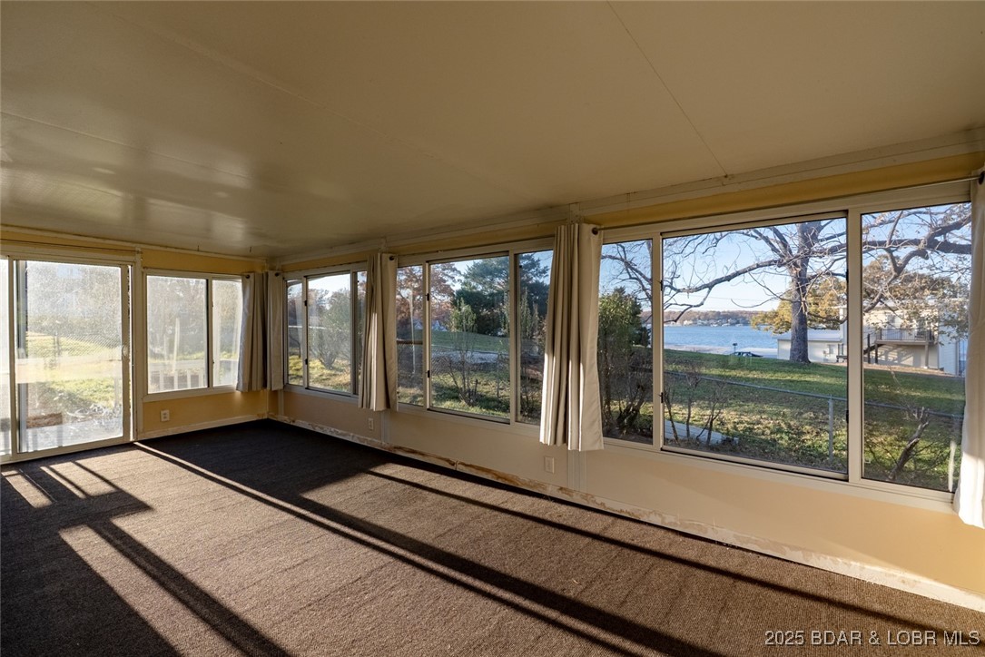 Tonys Point - Residential