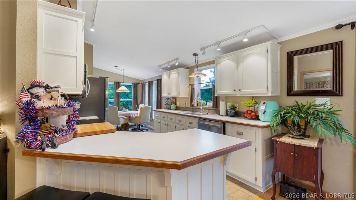 Cedar Ridge - Residential