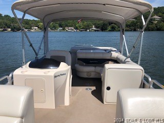 Old Kinderhook - Land