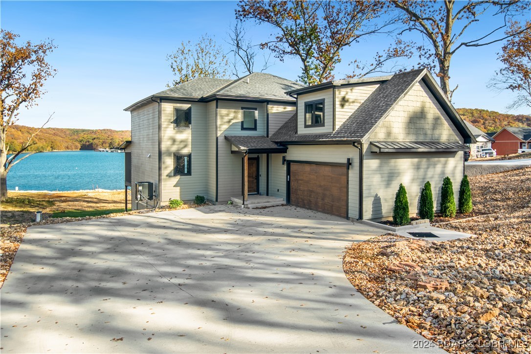 Climax Springs, Missouri 65324, United States, 6 Bedrooms Bedrooms, ,5 BathroomsBathrooms,Residential,Active,47811