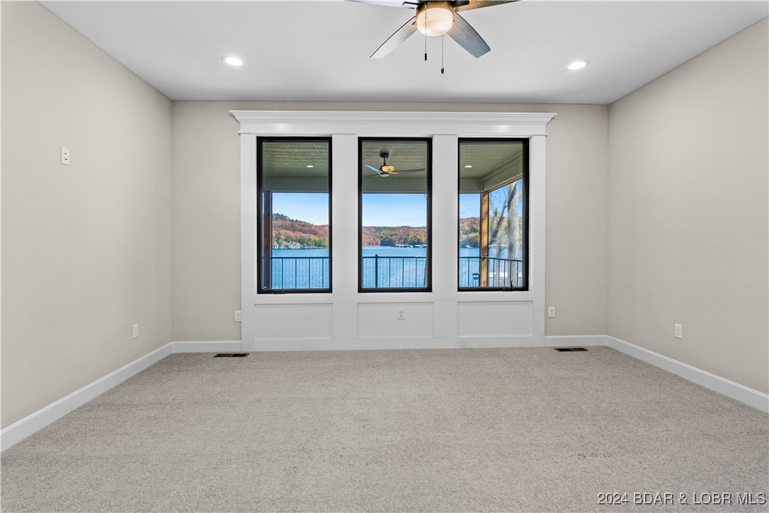 Climax Springs, Missouri 65324, United States, 6 Bedrooms Bedrooms, ,5 BathroomsBathrooms,Residential,Active,47811