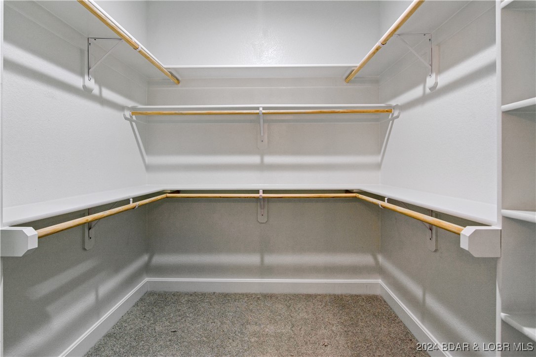 Climax Springs, Missouri 65324, United States, 6 Bedrooms Bedrooms, ,5 BathroomsBathrooms,Residential,Active,47811