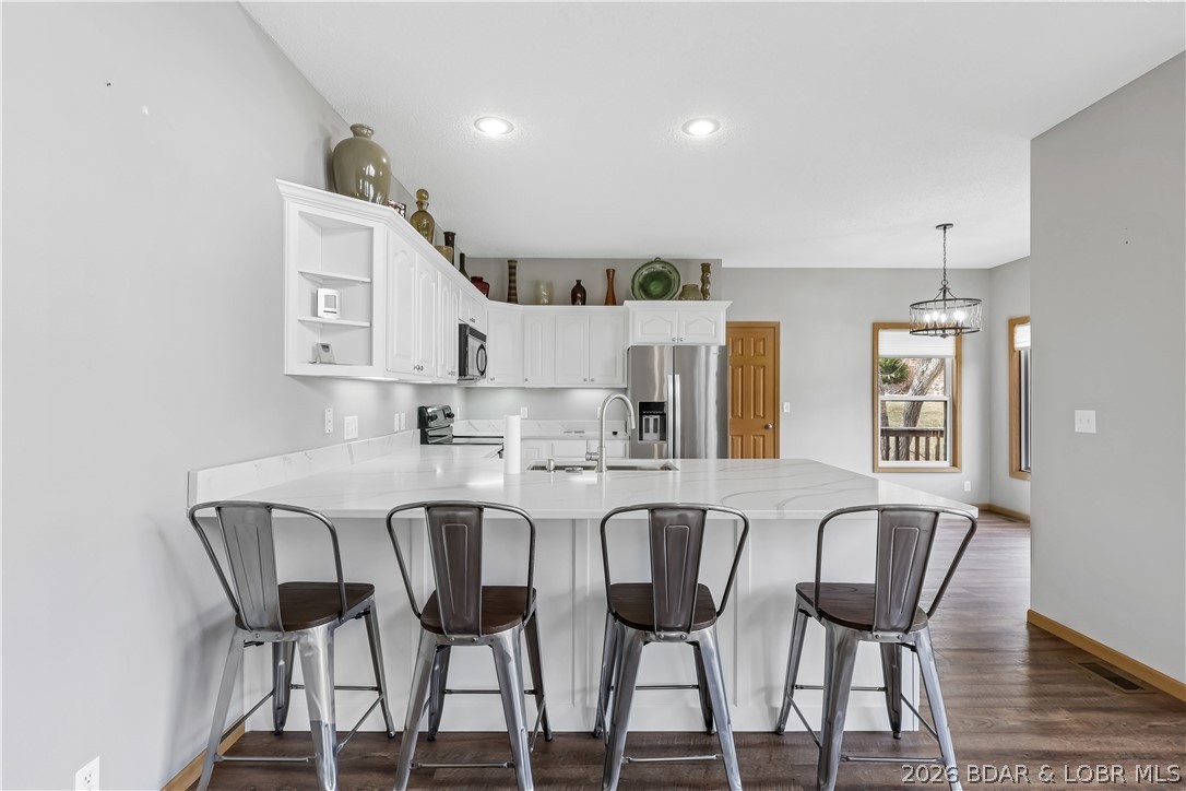 Ledge Stone Estates - Residential