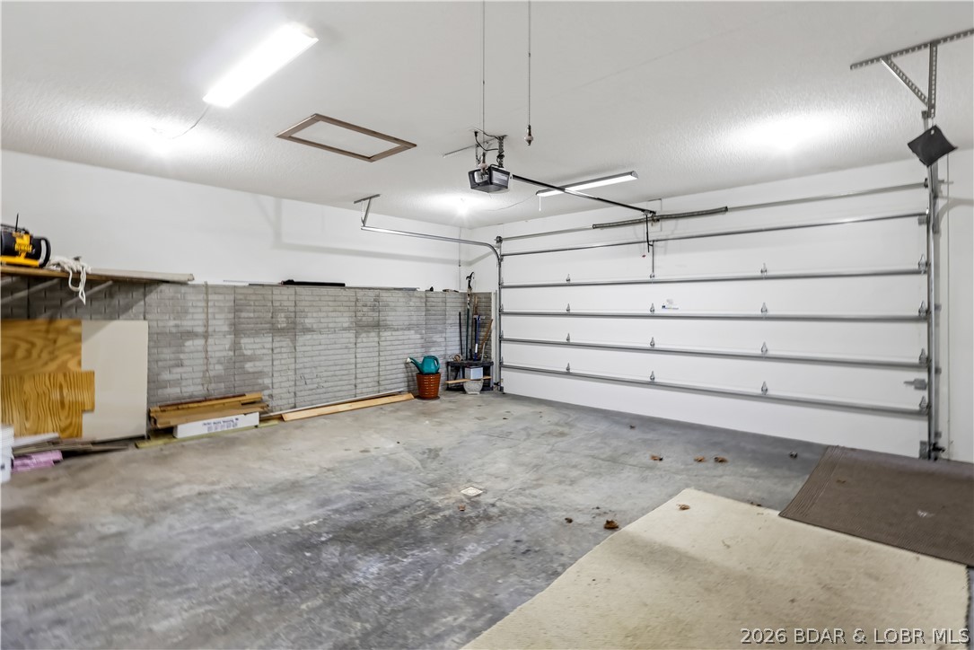 Ledge Stone Estates - Residential