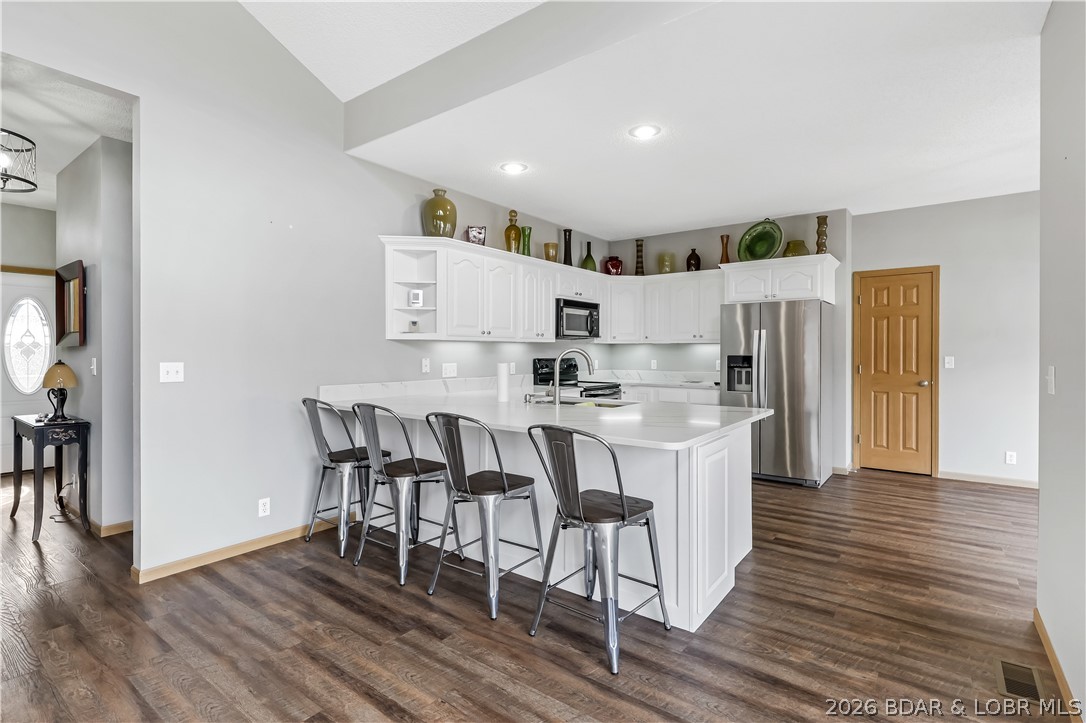 Ledge Stone Estates - Residential