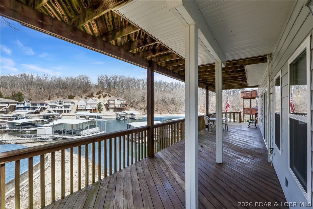 Ledge Stone Estates - Residential