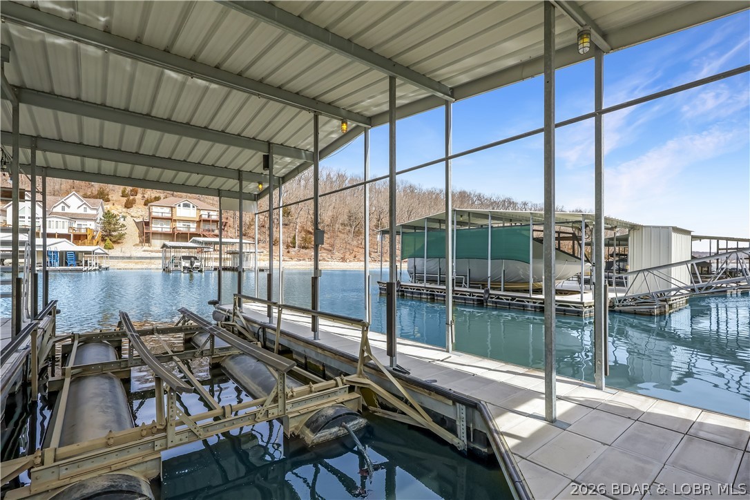 Ledge Stone Estates - Residential